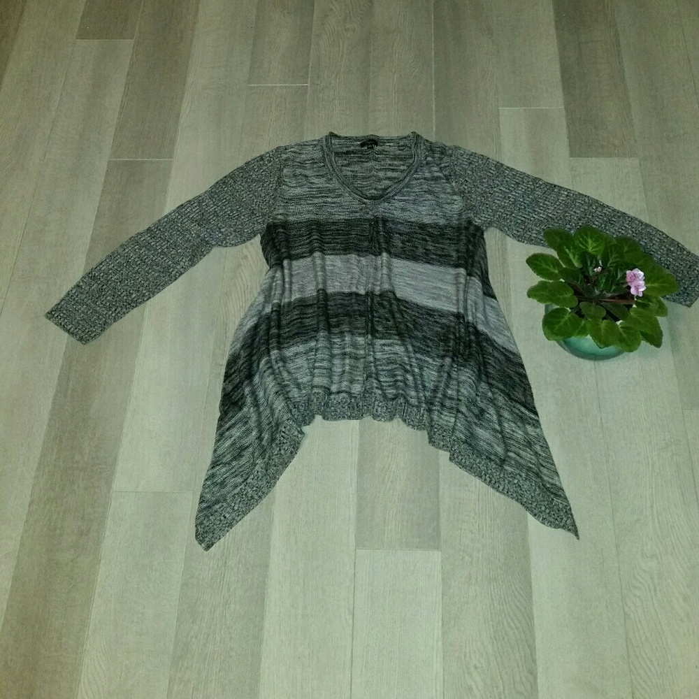 Cupio Sweater